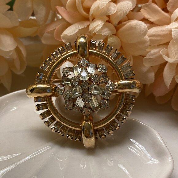 LOT/COLLECTION RHINESTONE BROOCHES (SWAROVSKI, MONET, AVON, STAR AUSTRIA, ROMAN) - Picture 9 of 11